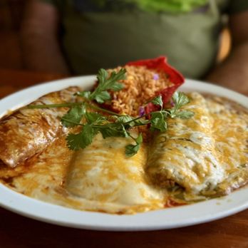 Casa Guadalajara Mexican Restaurant signature dishes Enchiladas TrioEnchiladas SuizasConcha de GuacamoleCheese Quesadilla
